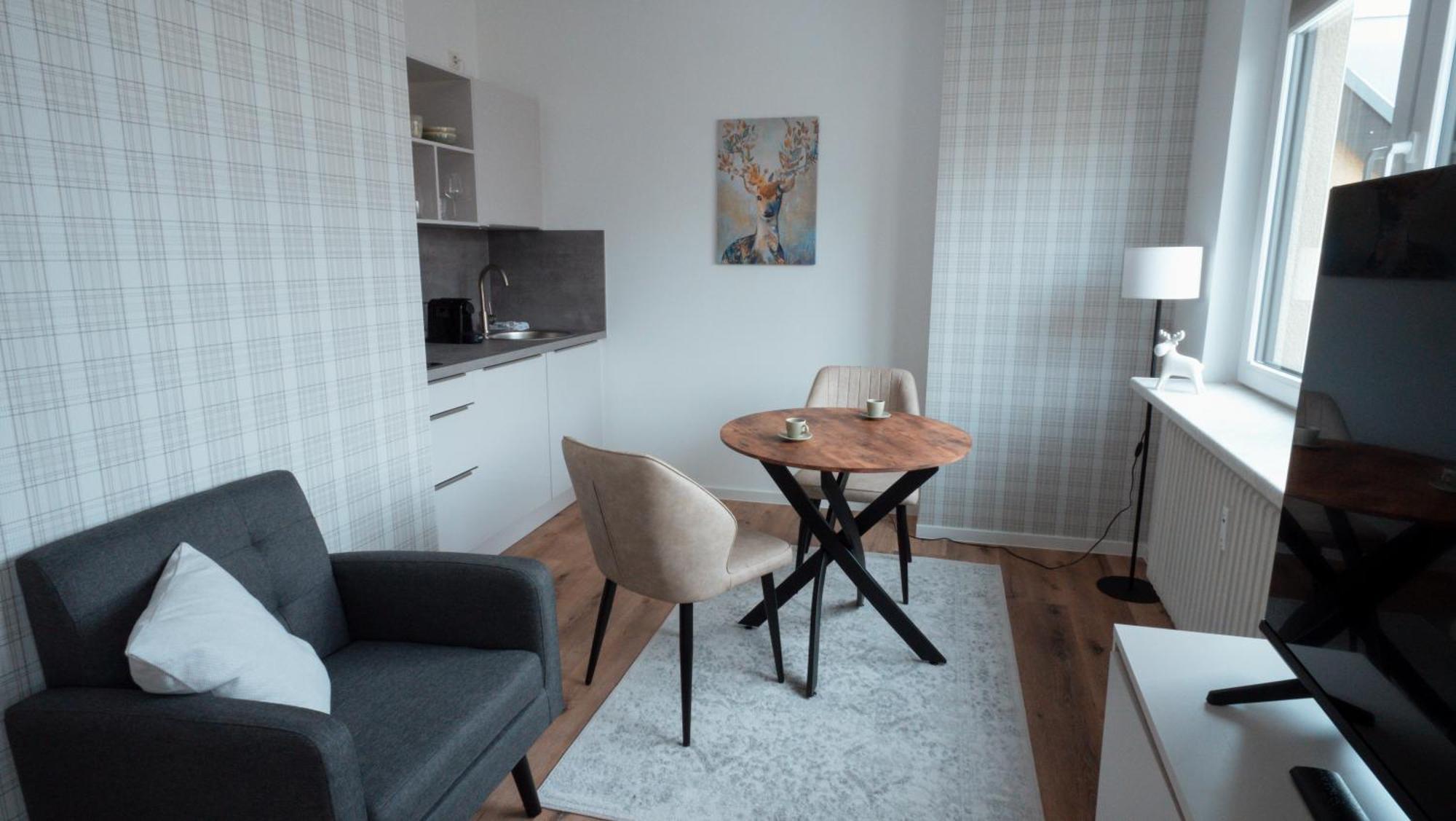 Ferienwohnung Wohnen Auf Zeit In Saarbrücken Exterior foto