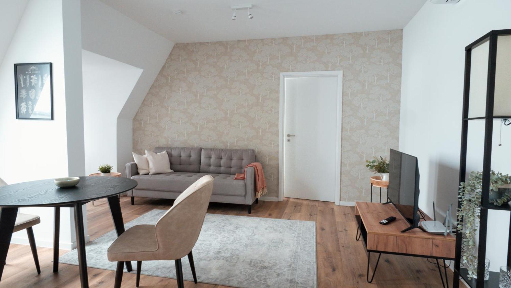 Ferienwohnung Wohnen Auf Zeit In Saarbrücken Exterior foto